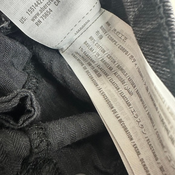 Abercrombie & Fitch Black Denim Shorts Womens Size 27‎ Ultra High Rise - Picture 5 of 5